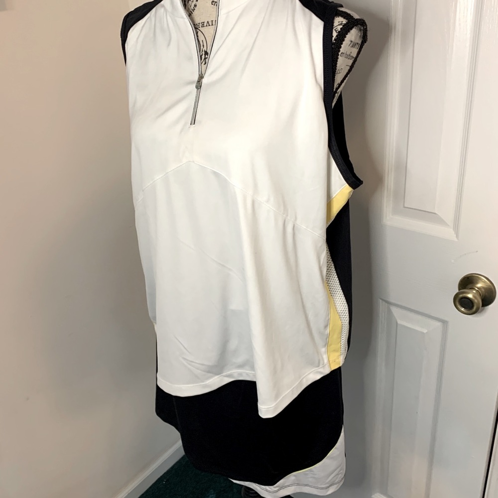 Tail Tech Performance Women’s Golf Shirt Size XXLarge EUC